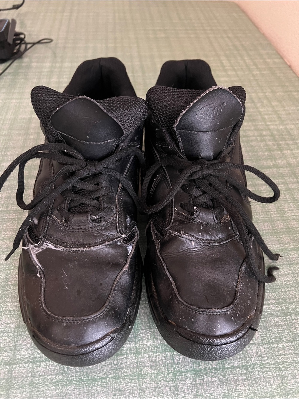 Shoes For Crews Black Men's Lace-Up Slip-Resistant Sneakers